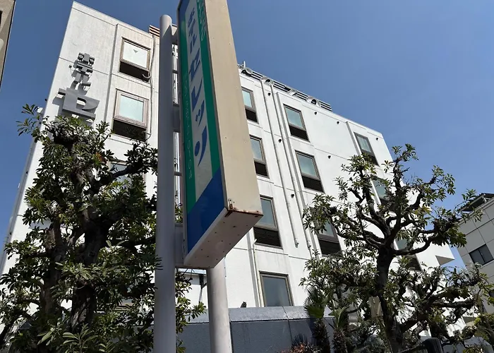 โรงแรมเซเรโซ