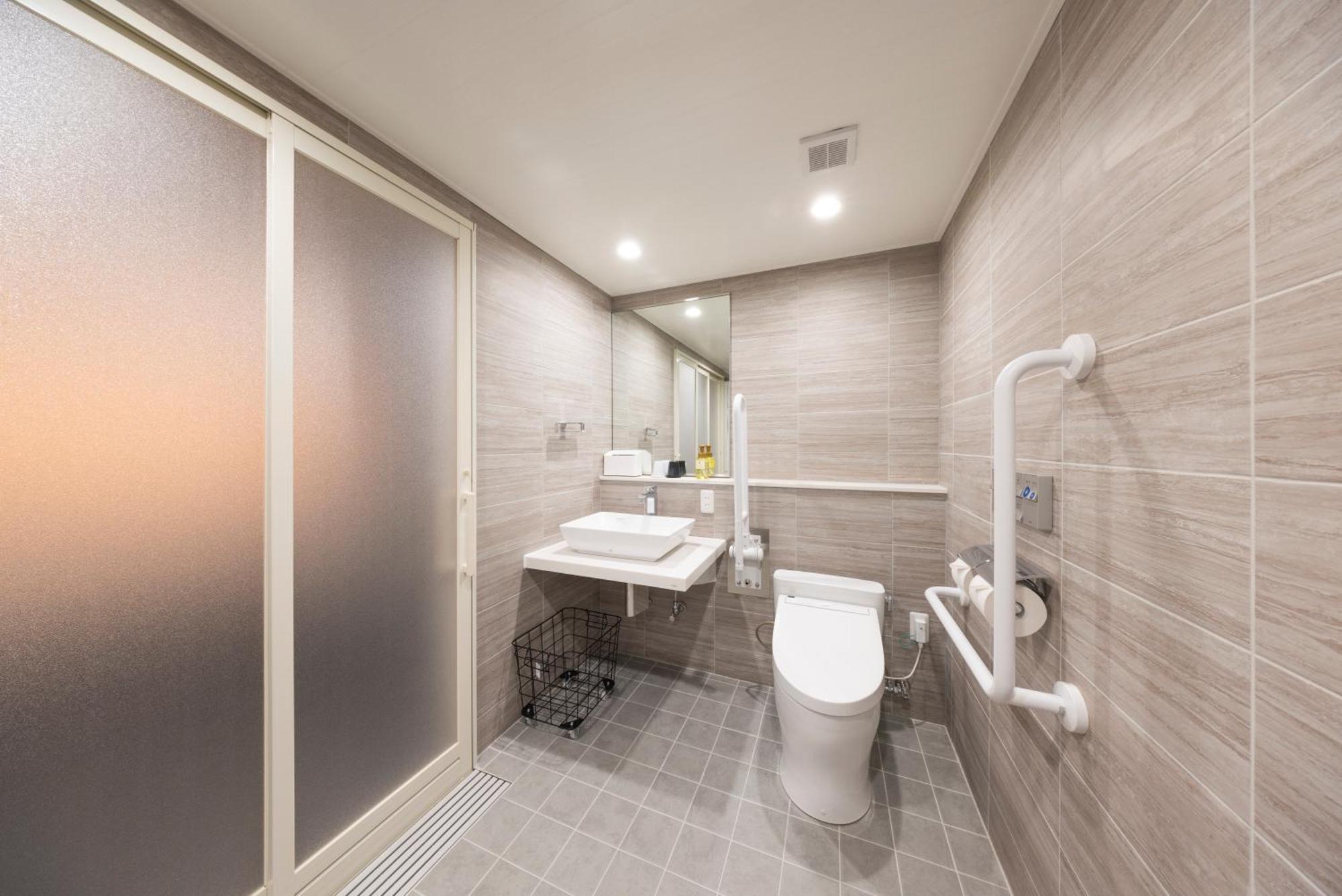 โรงแรมเซเรโซ โรงแรม